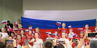 Жителей Лобни поздравили с Днем Государственного флага РФ - Regions.Ru