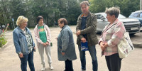 Депутат проверил качество асфальтирования и благоустройства территории по улице Заречной - Единая Россия Лобня