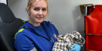 Сотрудники скорой помощи из Лобни приняли роды у пассажирки такси в машине - Regions.Ru